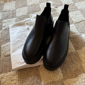 The Row Robin leather Chelsea boots